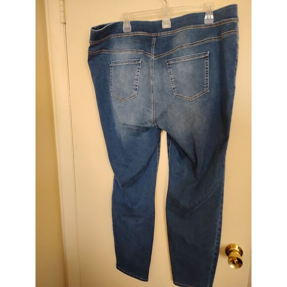 Gloria Vanderbilt Plus size Women's Avery Jeans size 3X (24/26) - Picture 2 of 3